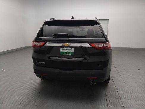 Used 2019 Chevrolet Traverse LT FWD image 7