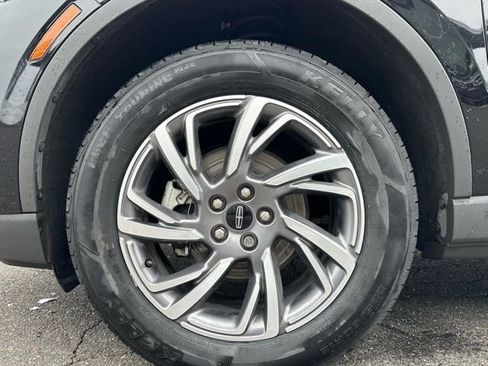 Used 2023 Lincoln Corsair AWD w/ Equipment Group 101A image 9