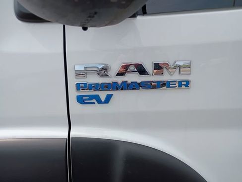 Used 2024 RAM ProMaster 3500 w/ Delivery Van Package FWD image 16