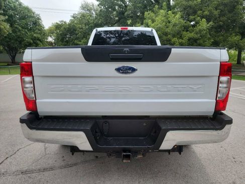 Used 2022 Ford F250 XL w/ Power Equipment Group image 6