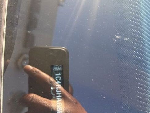 Used 2023 Jeep Grand Cherokee Laredo image 5