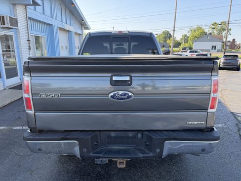 Used 2011 Ford F150 XLT w/ XLT Chrome Pkg AWD/4WD image 4
