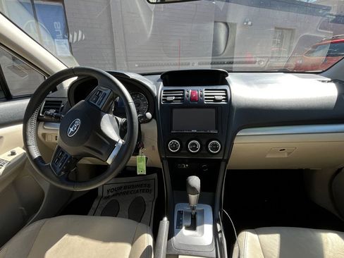 Used 2013 Subaru Crosstrek 2.0i Limited image 16