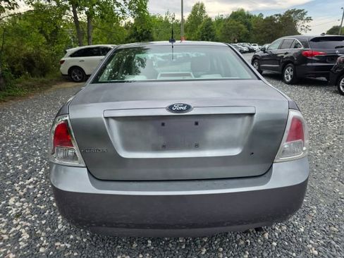 Used 2007 Ford Fusion S FWD image 6