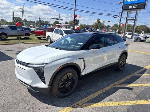 New 2026 Chevrolet Blazer EV LT image 3