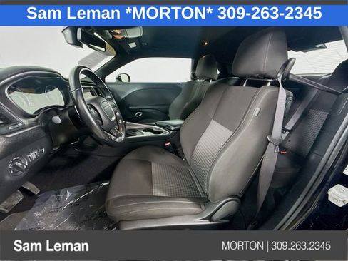 Used 2022 Dodge Challenger GT image 19