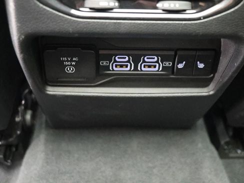 Used 2023 Jeep Grand Cherokee 4WD 4xe w/ Luxury Tech Group II image 12