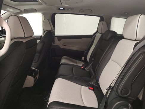 New 2026 Honda Odyssey Elite image 10