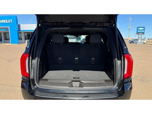 Used 2021 GMC Yukon Denali w/ Denali Premium Package image 27