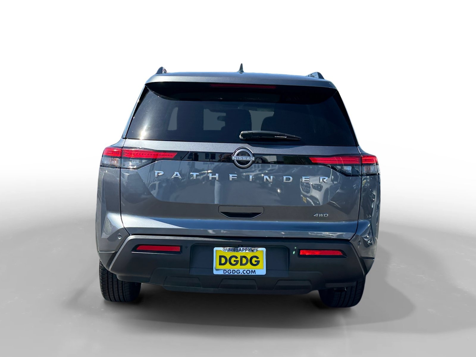 Used 2025 Nissan Pathfinder SV AWD/4WD image 4