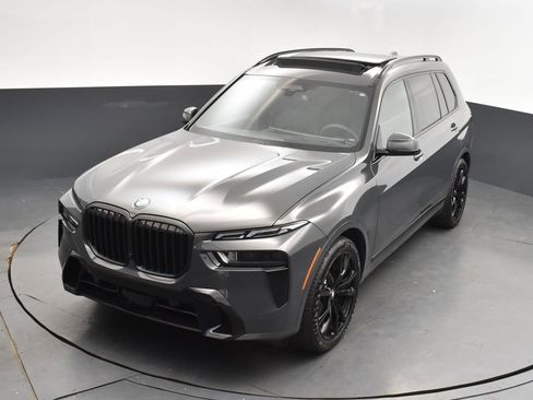 Used 2026 BMW X7 xDrive40i w/ Executive Package AWD/4WD image 33