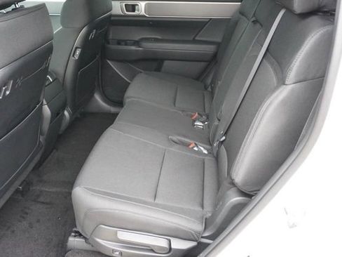 New 2026 Hyundai Santa Fe SE FWD image 17