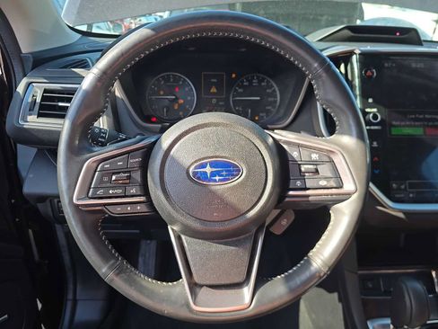 Used 2024 Subaru Ascent Touring AWD/4WD image 9