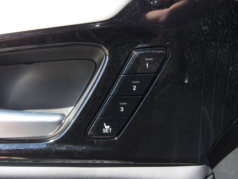 Used 2026 Acura MDX FWD w/ Technology Package image 25