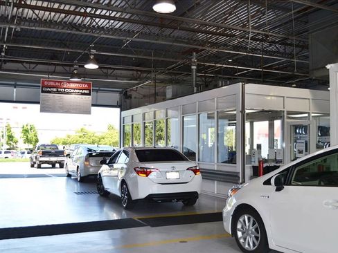 Used 2025 Nissan Kicks S image 41