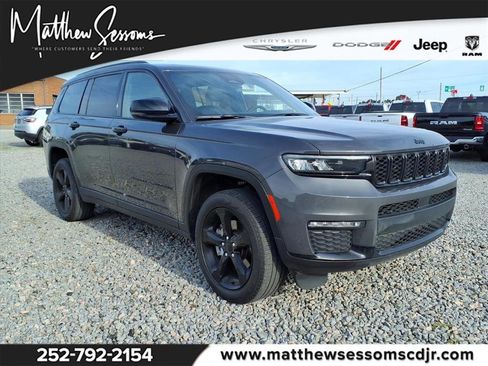 Used 2025 Jeep Grand Cherokee L Limited w/ Black Appearance Package image 1