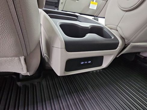 New 2026 Honda Odyssey EX-L image 32