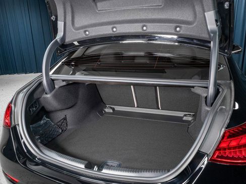 Certified 2025 Mercedes-Benz C 300 Sedan image 8