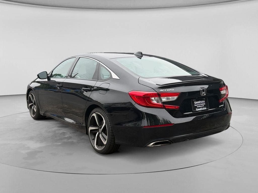 Used 2022 Honda Accord Sport image 4
