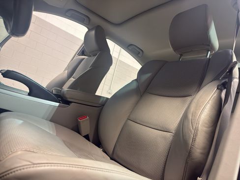 Used 2013 Acura TL w/ Technology Package FWD image 16
