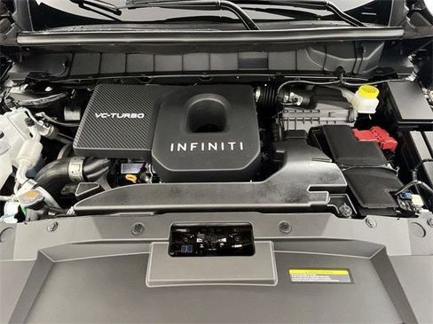 Certified 2025 INFINITI QX60 Luxe AWD/4WD image 12