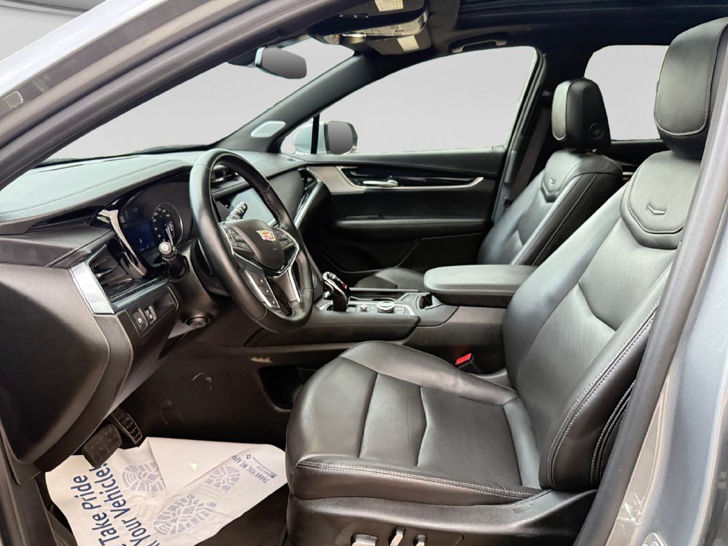 Used 2025 Cadillac XT5 Premium Luxury AWD/4WD image 20