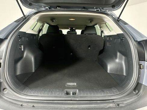 Used 2025 Kia Sportage LX FWD image 27