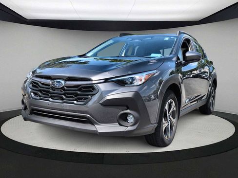 Used 2024 Subaru Crosstrek 2.0i Premium AWD/4WD image 4