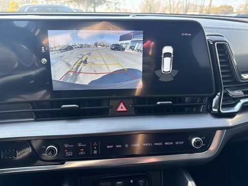 Used 2023 Kia Sportage EX image 23