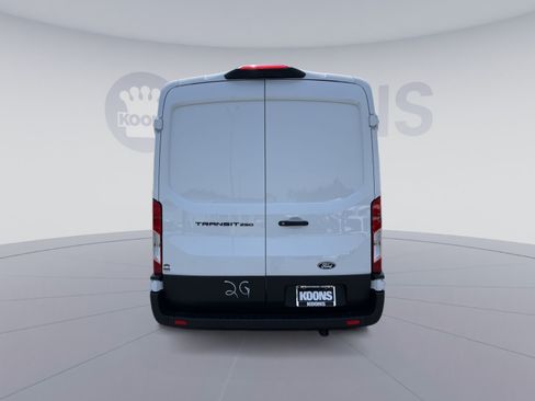 New 2026 Ford Transit 250 148 Medium Roof RWD image 5