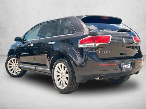 Used 2013 Lincoln MKX AWD image 12