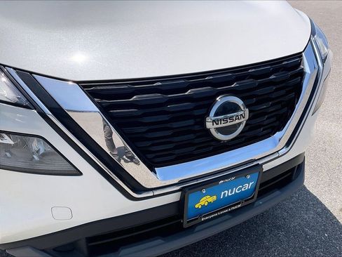 Used 2021 Nissan Rogue SV AWD/4WD image 29