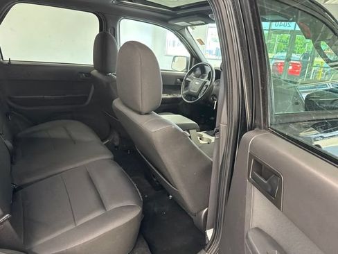Used 2012 Ford Escape XLT FWD image 25
