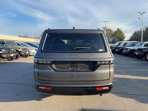 New 2026 Jeep Grand Wagoneer Limited image 6