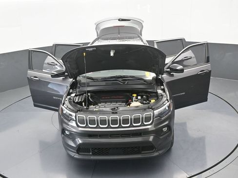 Used 2022 Jeep Compass Latitude image 72