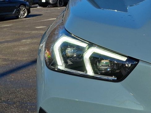 Used 2025 BMW X1 xDrive28i w/ Technology Package image 9