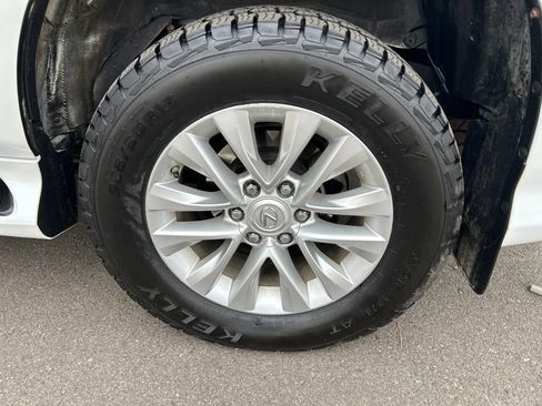 Used 2018 Lexus GX 460 Premium w/ Premium Package AWD/4WD image 33
