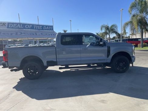 New 2026 Ford F250 Lariat w/ Black Appearance Package image 6