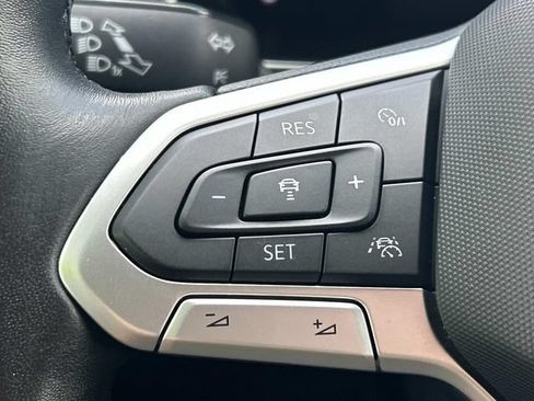 Used 2024 Volkswagen Jetta Sport FWD image 24