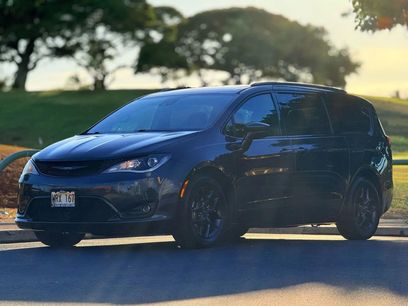 Used 2019 Chrysler Pacifica Touring-L Plus w/ Advanced Safetytec Group