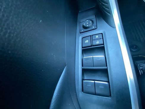 Used 2023 Toyota RAV4 XLE Premium image 14