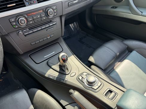 Used 2012 BMW M3 Convertible RWD image 36