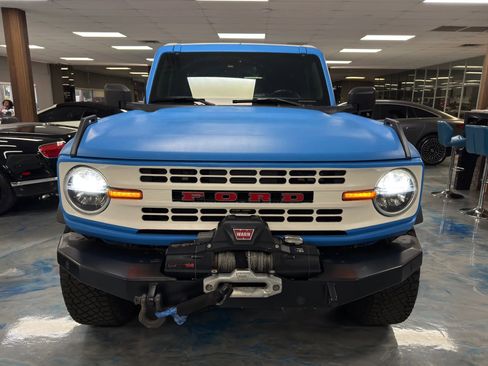 Used 2023 Ford Bronco 2-Door w/ Sasquatch Package image 2