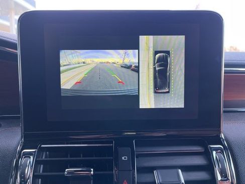 Used 2021 Lincoln Navigator L Reserve w/ Luxury Package image 35