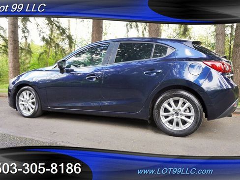 Used 2016 MAZDA MAZDA3 i Touring FWD image 11