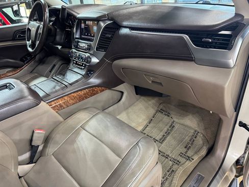 Used 2015 Chevrolet Tahoe LTZ AWD/4WD image 9