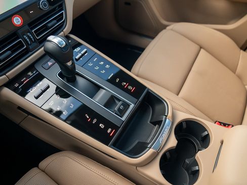 New 2026 Porsche Macan S AWD/4WD image 22