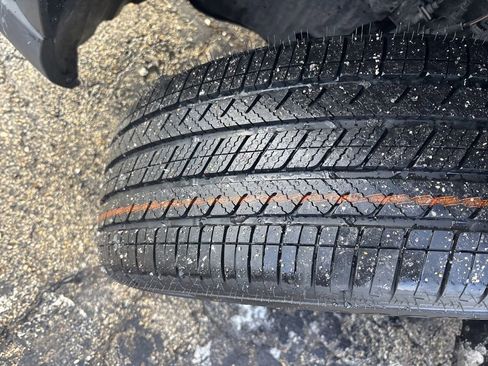 Certified 2023 Honda Pilot Touring image 39