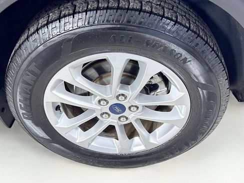 Used 2020 Ford Escape SE FWD image 41