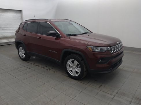Used 2022 Jeep Compass Latitude w/ Convenience Group AWD/4WD image 11